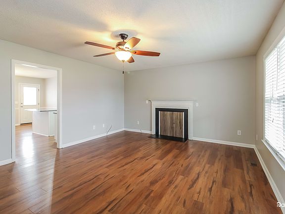 5th image of 5140 Windsbury Ridge Rd