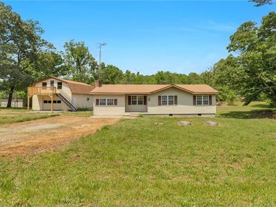 243 Ray Lanning Rd, Winston Salem, NC, 27107