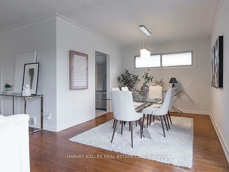 135 Combe Ave — Photo 12