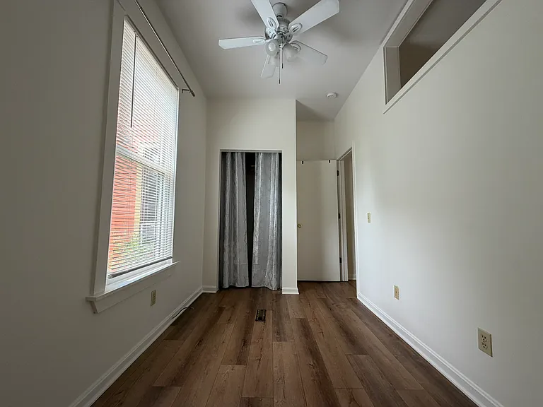 914 N Congress St #5 — Photo 7