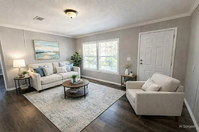 3 bed, 2.0 bath, 1056 sqft, $1,925 — Photo 3