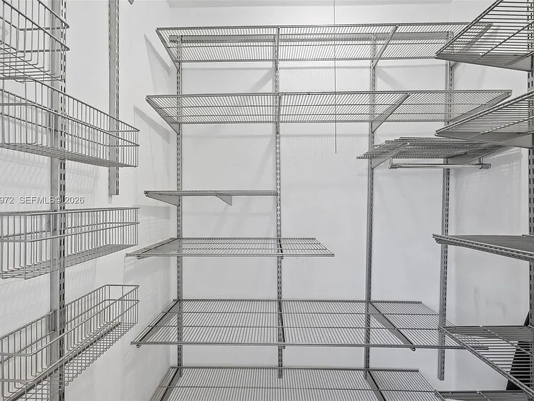 1100 Venetian Way #2B — Photo 10