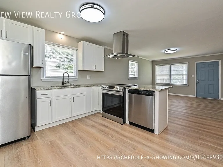 321 Hamilton Dr NE #1 — Photo 10