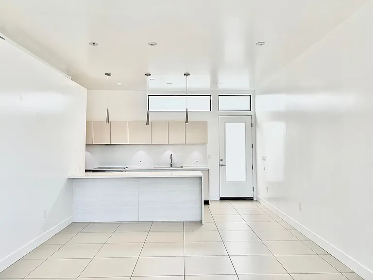7301 E Minnezona Ave #1007 — Photo 16