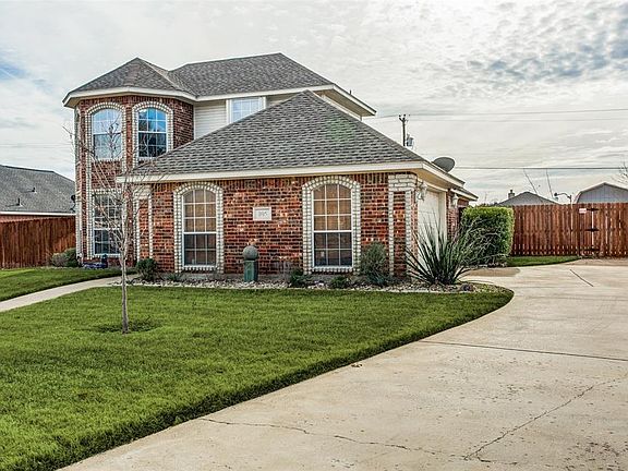 2nd image of 805 Sierra Vista Dr
