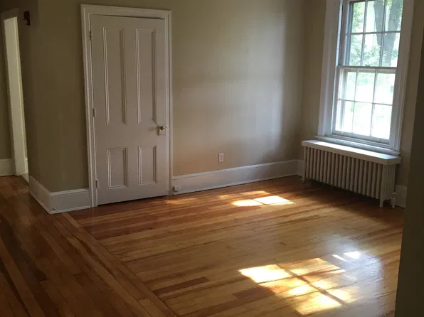 424 Main St #1, Bethlehem, PA 18018