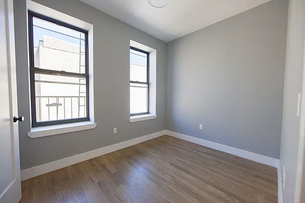 Rented by Brooklyn Group | media 27