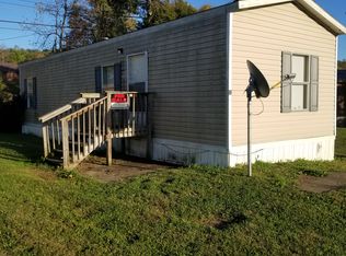 47 Mountaineer Dr, Shinnston, WV 26431