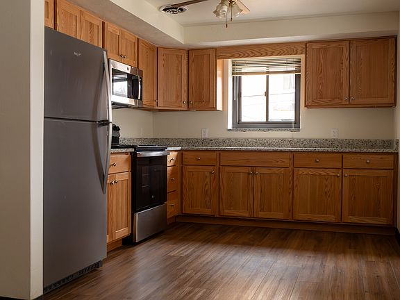 2nd image of 348 Station St APT 14