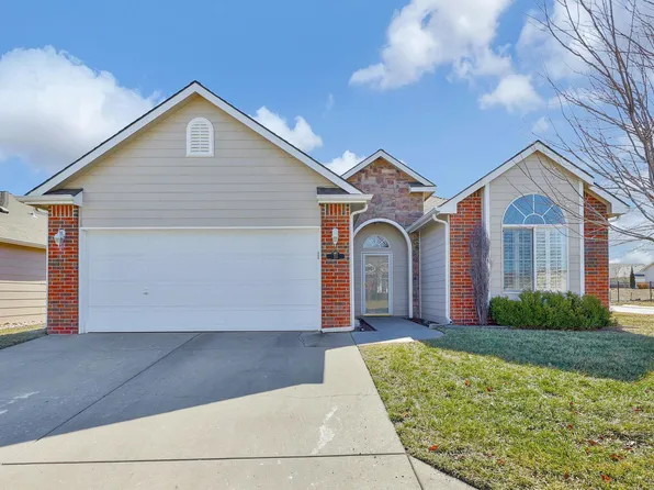 2022 S Webb Rd Suite 211, Wichita, KS 67207