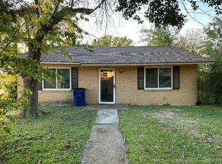 134 Clearman St, Krum, TX 76249