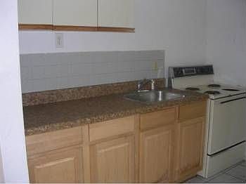 3rd image of 140 NE 35th St
