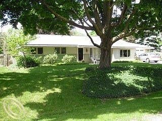 6341 Peach Dr, Clarkston, MI 48346 | Zillow