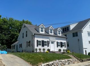 2 Mechanic St, Merrimac, MA 01860