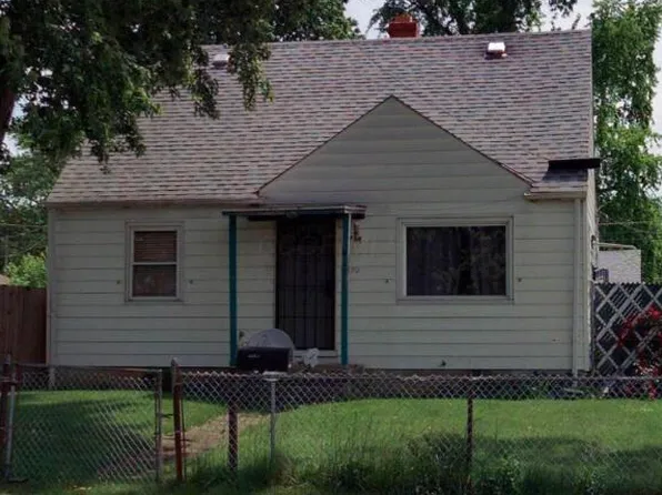 2330 Hiawatha Park Dr, Columbus, OH 43211
