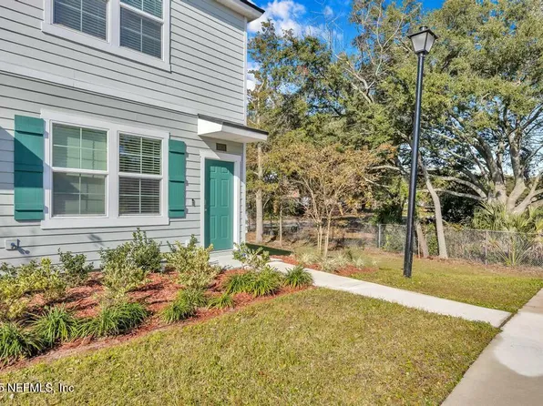 2874 BLACK BUCK Circle, Jacksonville, FL 32225