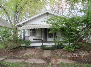 731 S Maple St, Centralia, IL 62801