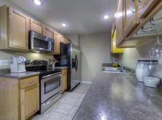 3485 Greenwood Ct S, Eagan, MN 55122