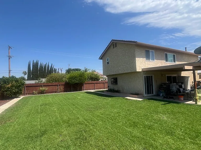 613 Santa Paula St — Photo 9