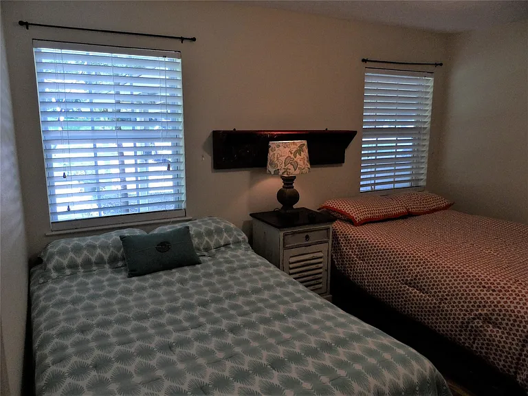13545 Northshore Loop — Photo 32