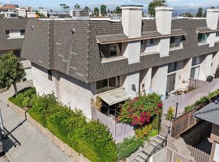 17931 Magnolia Blvd APT 24, Encino, CA 91316