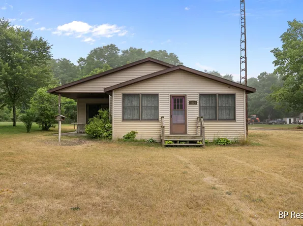 7715 Munger Rd, Ravenna, MI 49451