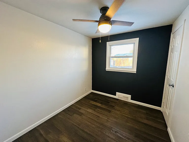 3124 Cherry St — Photo 10