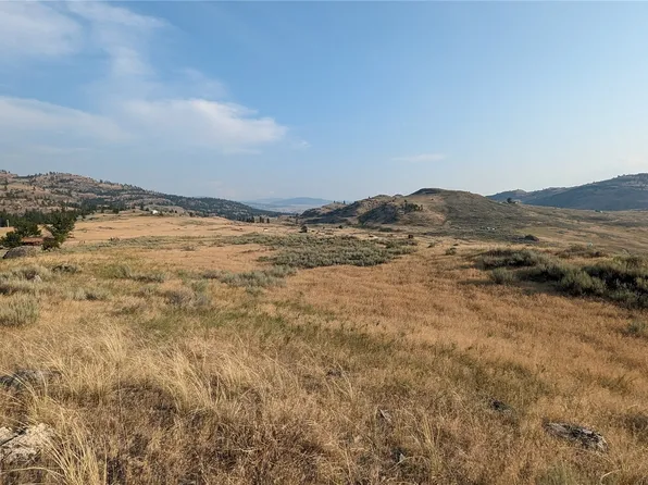 174 Round Up Road, Oroville, WA 98844