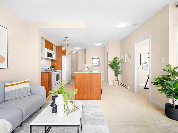 5th image of 1483 King Edward Ave E #657