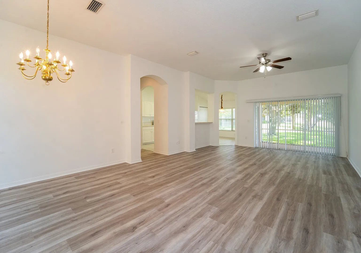 Anastasia Island 3/2 Home — Photo 3