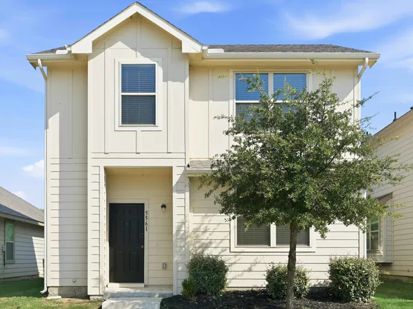 5561 Eagle Point Dr, Fort Worth, TX 76119