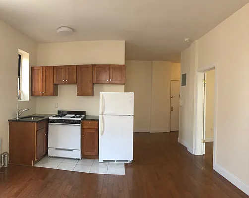 Rented by null | media 16