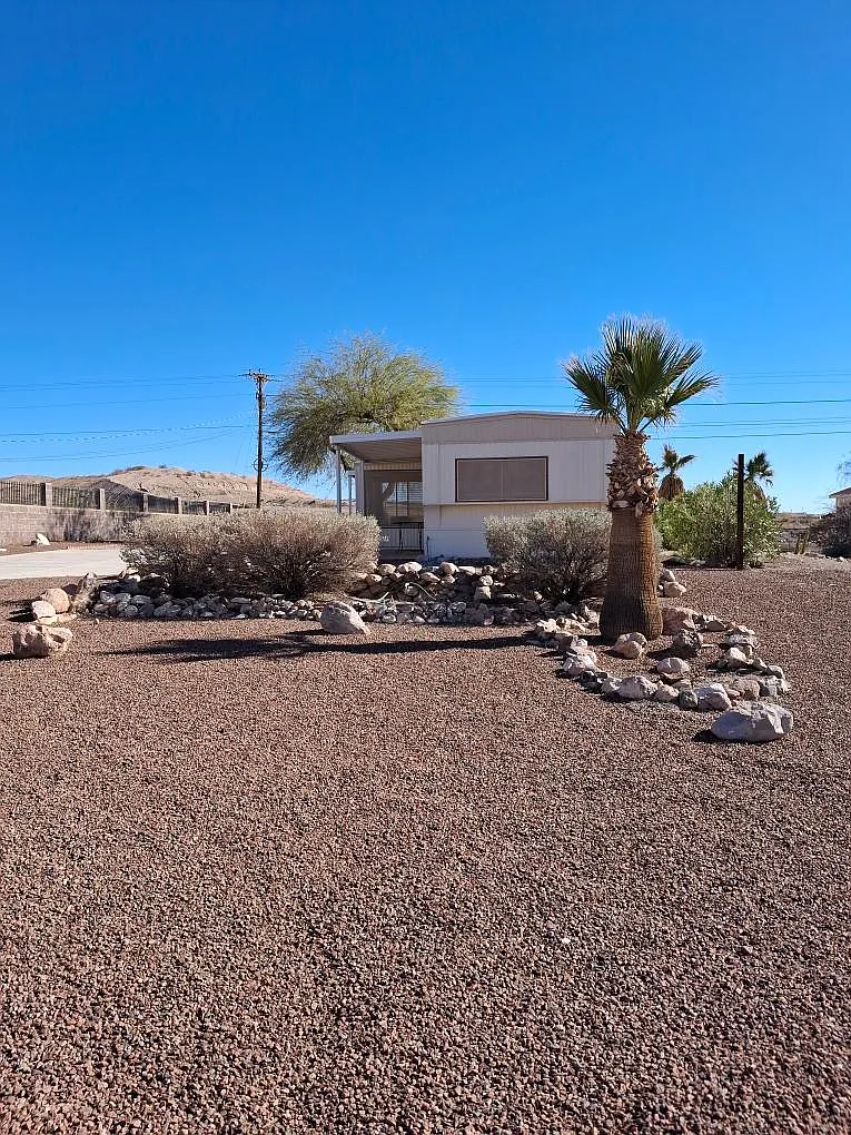 2 bed, 874 sqft, $1,100 — Photo 2