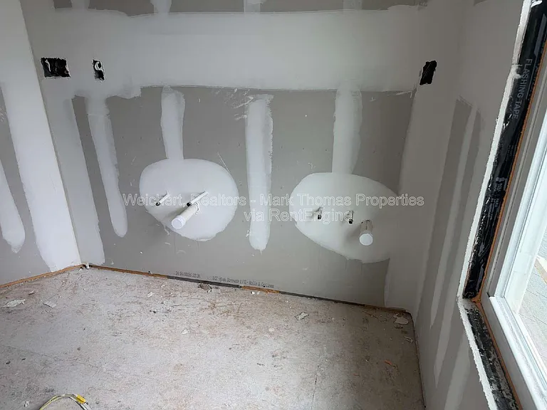 1203 Fern St — Photo 38