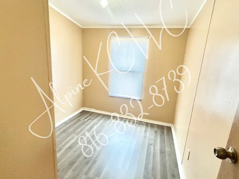 139 Countryside Ln — Photo 5