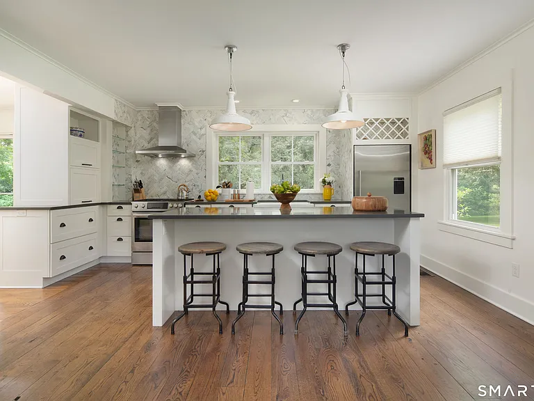 12 Red Bird Ln — Photo 4