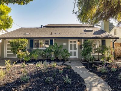 987 Springfield Dr, San Carlos, CA, 94070