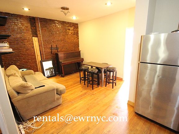 2nd image of 356 Lafayette Ave APT 4E
