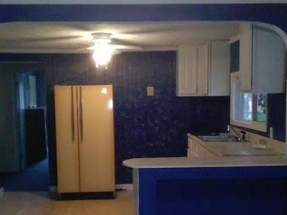 2nd floor kitchen