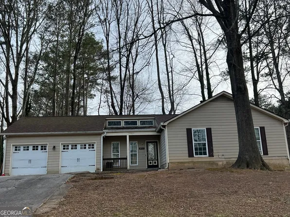 8997 Liberty Ln, Jonesboro, GA 30238