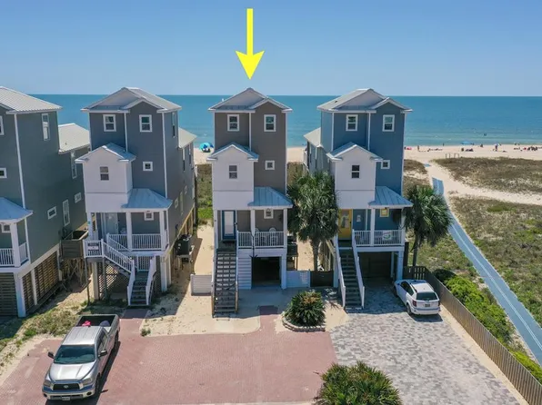 36 E Gorrie Dr, Eastpoint, FL 32328