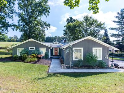 320 Baron Dr, Johnson City, TN, 37601