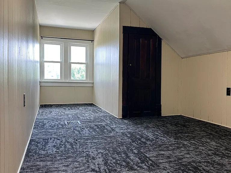 2329 Park Ave #2 — Photo 17