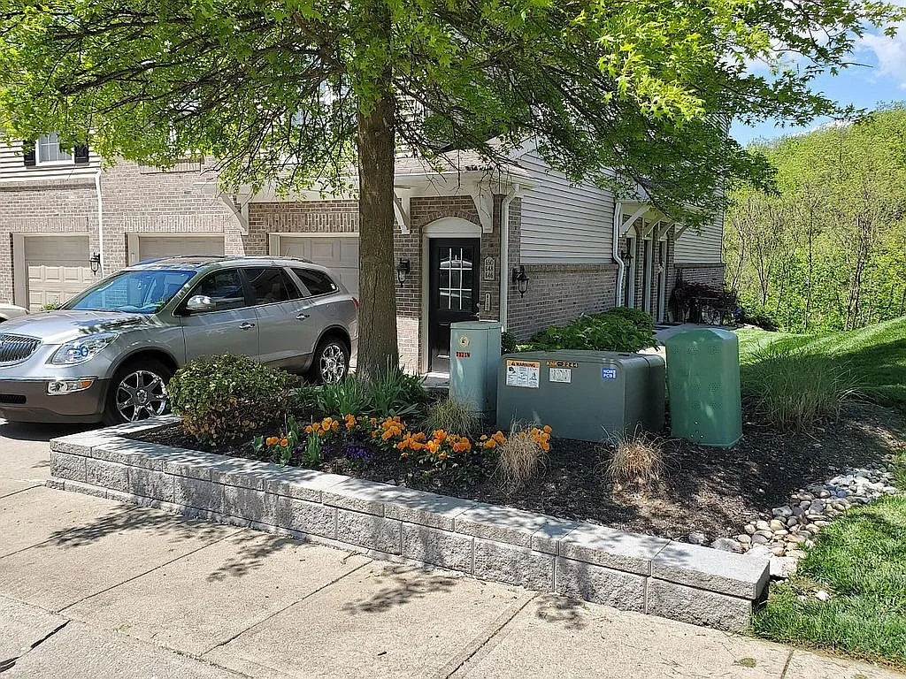 650 Rivers Breeze Dr photo 1