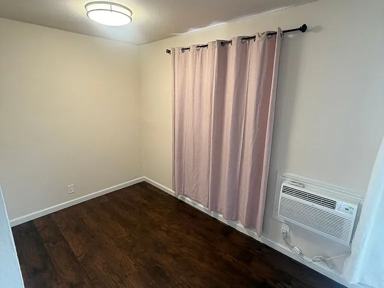 1835 Robin Ln #11 — Photo 6