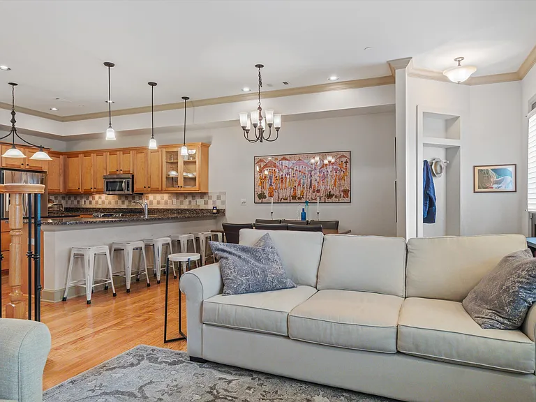214 Russell M Perry Ave — Photo 4