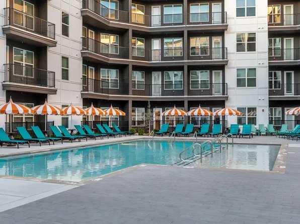 Broadstone Berry Hill