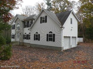 184 Chestnut Dr, Stroudsburg, PA 18360