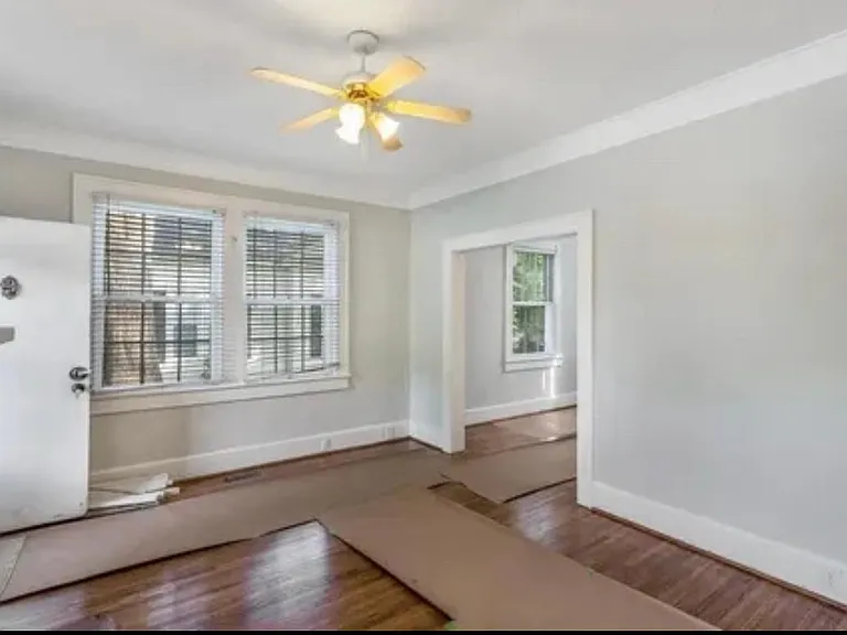 1607 Nance St — Photo 5