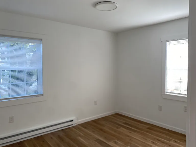1614 S Main St #4 — Photo 5